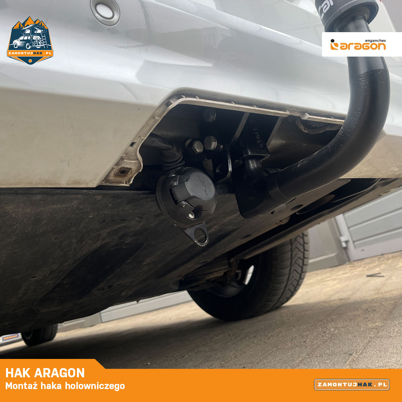 montaż haka aragon mercedes v300